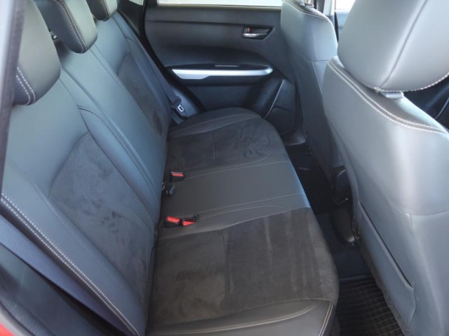 Suzuki Vitara  1.6 VVT Elegance
