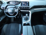 Peugeot 5008  1.5 BlueHDi 
