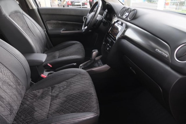 Suzuki Vitara  1.4 BoosterJet Elegance