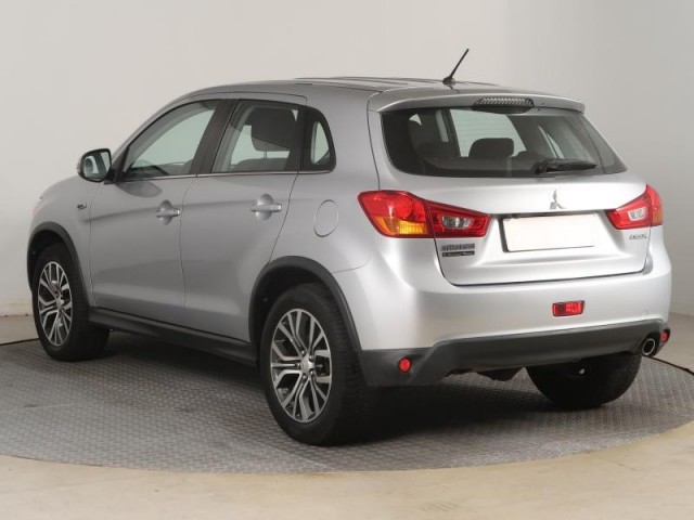 Mitsubishi ASX  1.6 MIVEC 