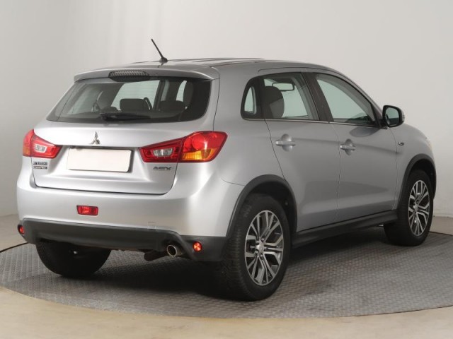 Mitsubishi ASX  1.6 MIVEC 