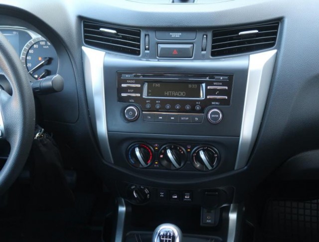 Nissan Navara  2.3 dCi 
