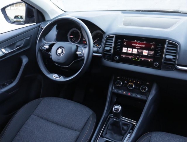 Škoda Karoq  1.5 TSI Ambition