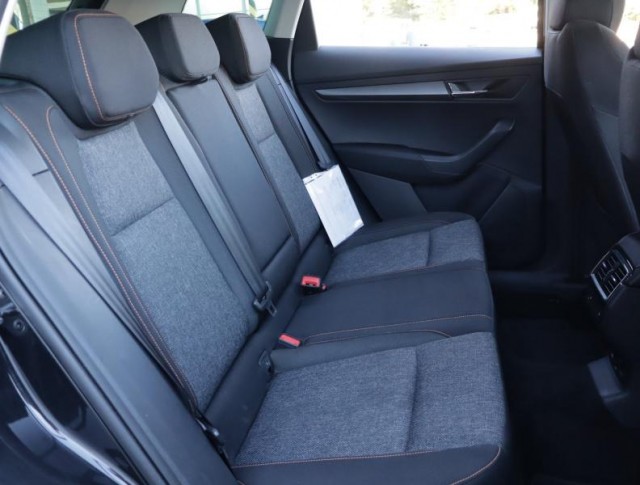 Škoda Karoq  1.5 TSI Ambition