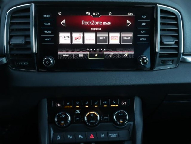 Škoda Karoq  1.5 TSI Ambition