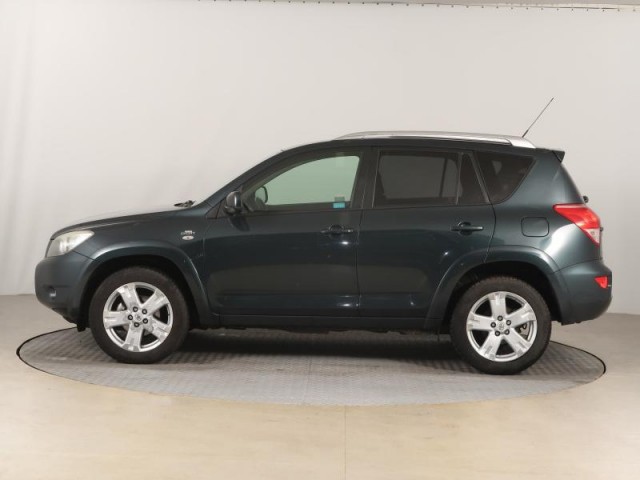 Toyota RAV 4  2.2 D-CAT 