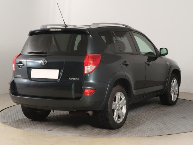Toyota RAV 4  2.2 D-CAT 