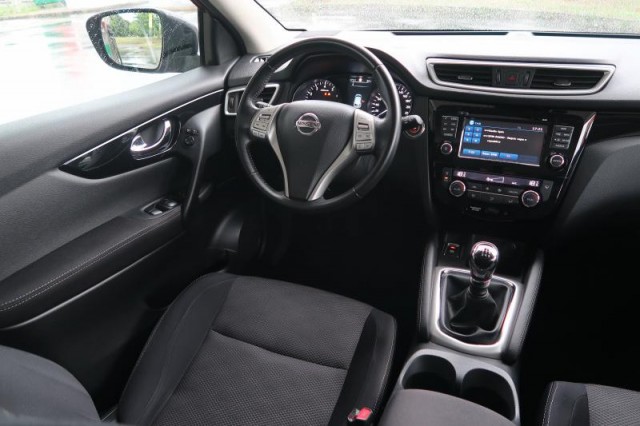 Nissan Qashqai  1.6 DIG-T 