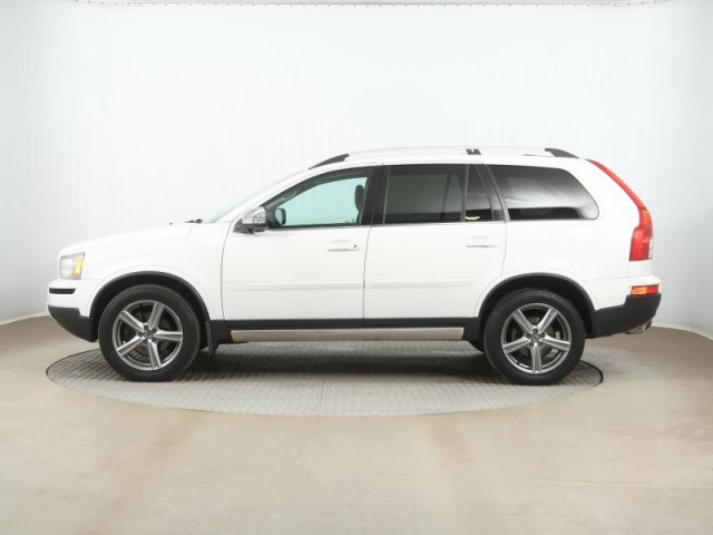 Volvo XC90  D5 R-Design