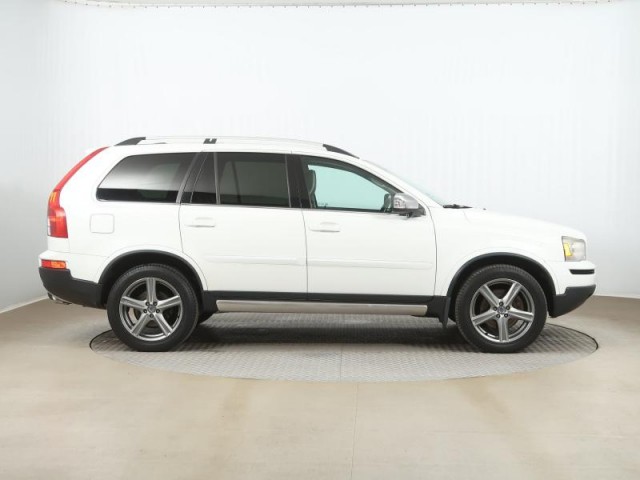 Volvo XC90  D5 R-Design