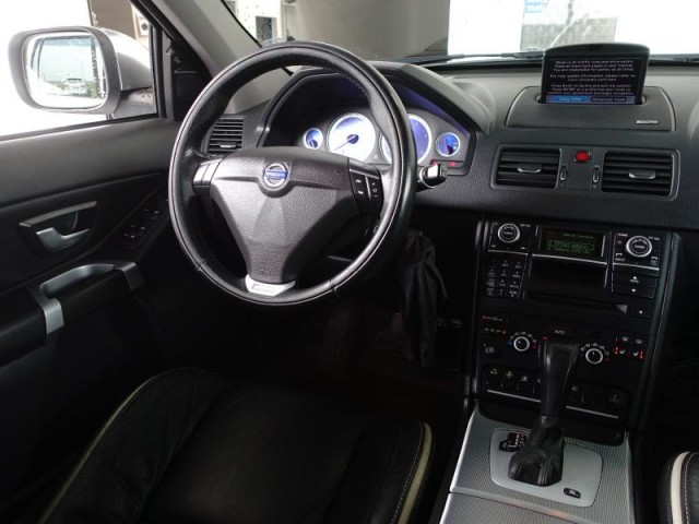 Volvo XC90  D5 R-Design