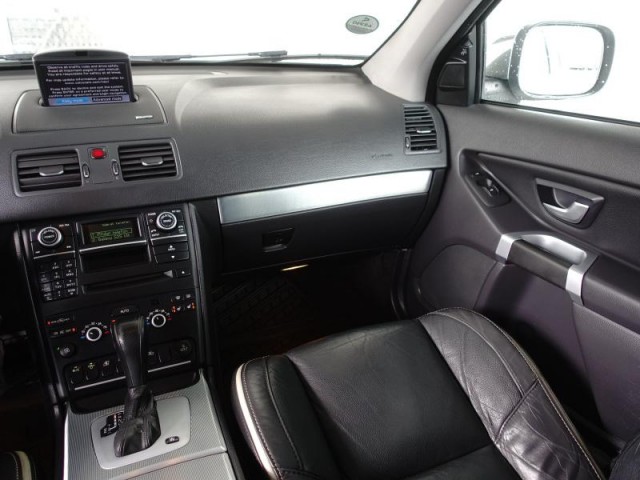 Volvo XC90  D5 R-Design