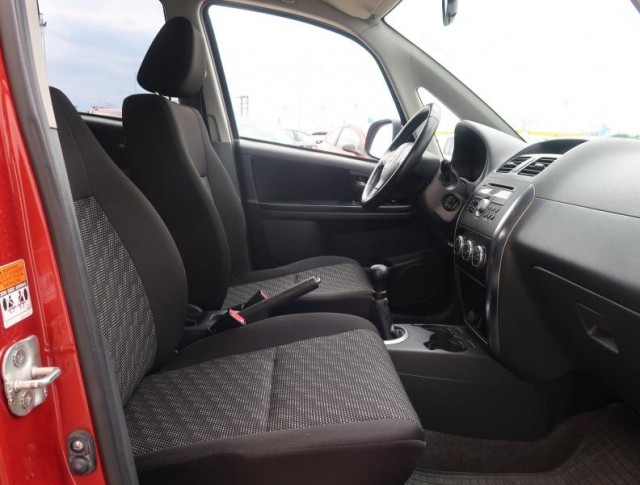 Suzuki SX4  1.6 VVT 