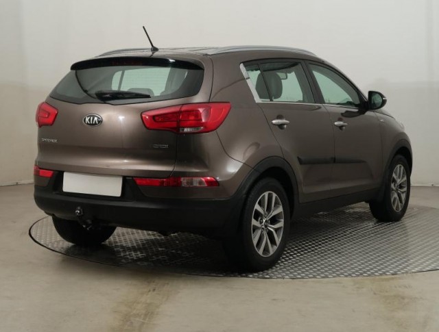 Kia Sportage  2.0 CRDi 