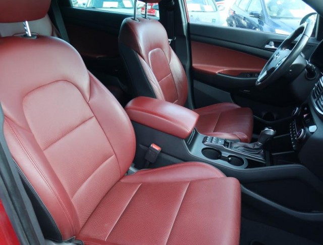 Hyundai Tucson  2.0 CRDi Style