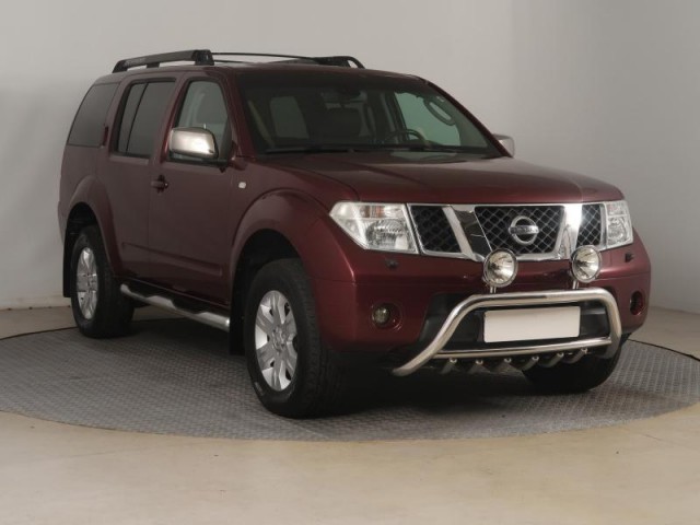 Nissan Pathfinder  2.5 dCi 