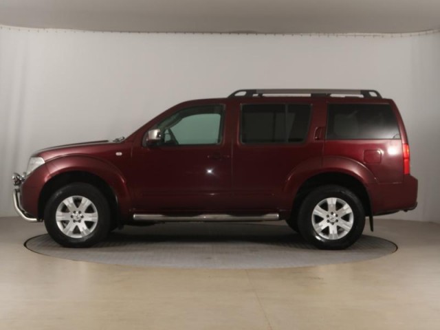 Nissan Pathfinder  2.5 dCi 