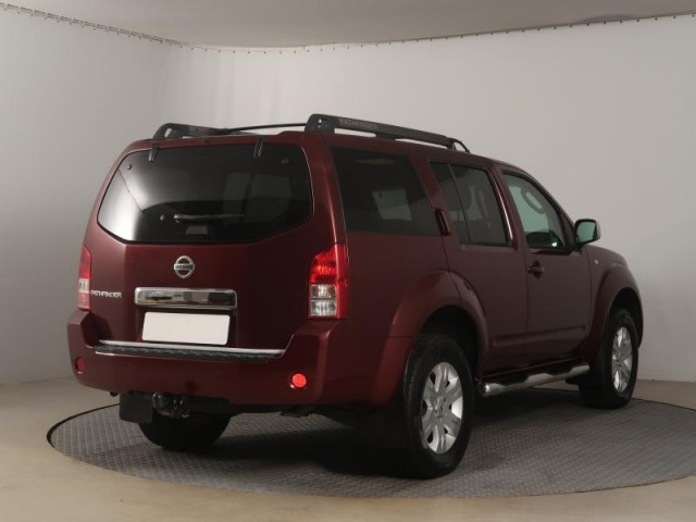 Nissan Pathfinder  2.5 dCi 