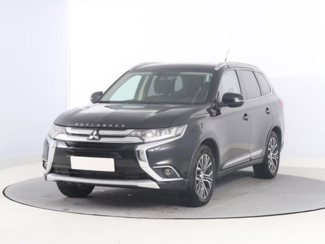 Mitsubishi Outlander  2.2 DI-D 