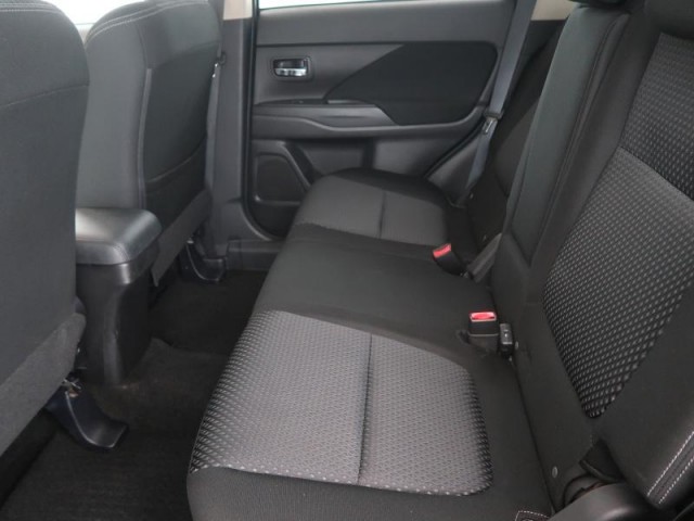 Mitsubishi Outlander  2.2 DI-D 