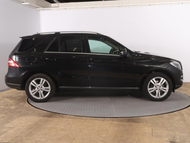 Mercedes-Benz ML  ML 350 BlueTEC 