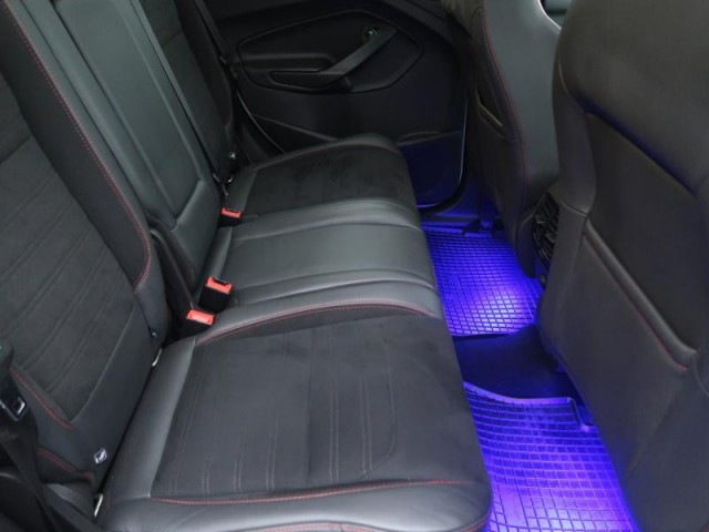 Ford Kuga  2.0 EcoBoost ST-Line