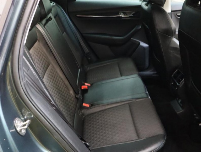 Škoda Karoq  1.5 TSI 