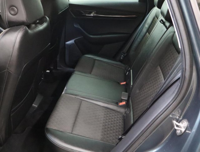Škoda Karoq  1.5 TSI 