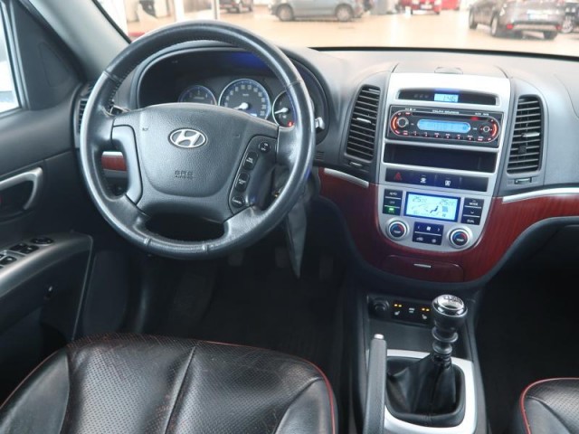 Hyundai Santa Fe  2.2 CRDi 