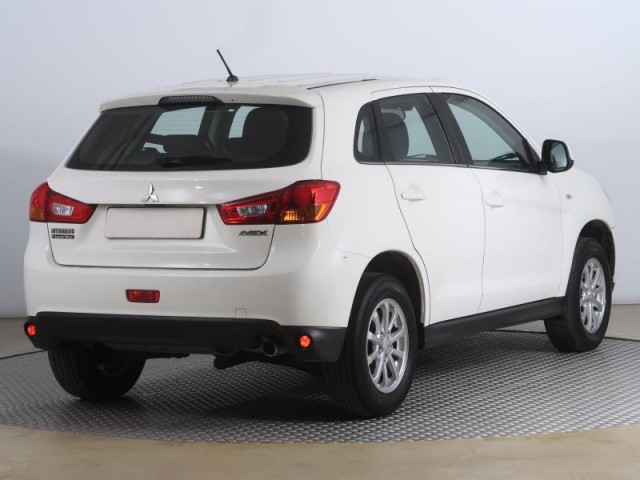 Mitsubishi ASX  1.6 MIVEC 