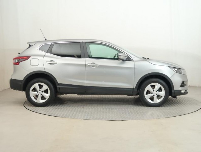 Nissan Qashqai  1.3 DIG-T N-Style