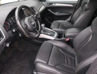 Audi Q5  2.0 TDI 