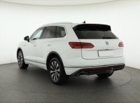 Volkswagen Touareg  3.0 TDI 