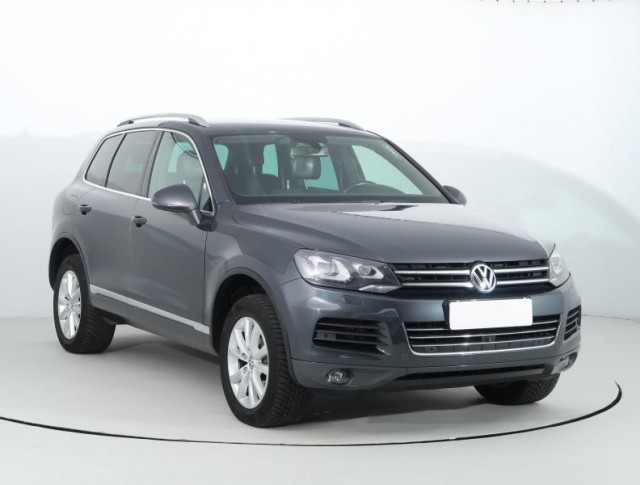 Volkswagen Touareg  3.0 TDI 