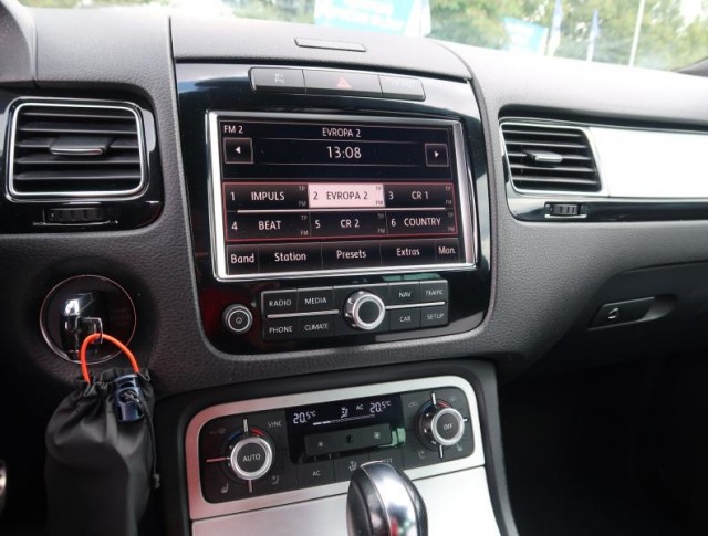 Volkswagen Touareg  3.0 TDI 