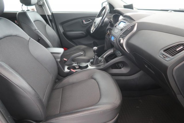 Hyundai ix35  1.6 GDI 