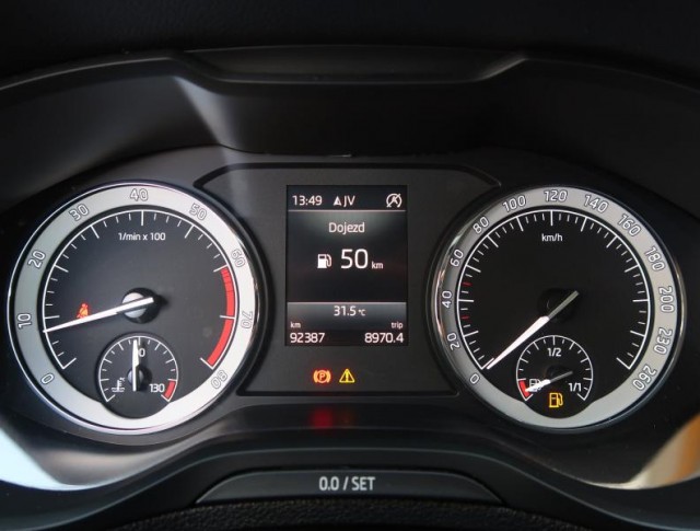 Škoda Karoq  1.5 TSI Style