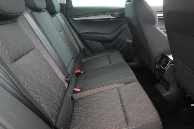 Škoda Karoq  1.5 TSI Style Plus