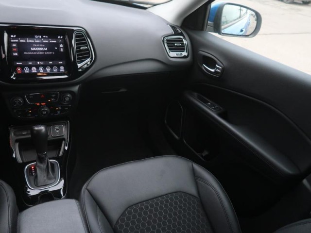 Jeep Compass  1.3 T-GDI Night Eagle