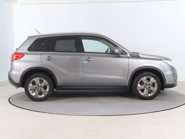 Suzuki Vitara  1.6 VVT 
