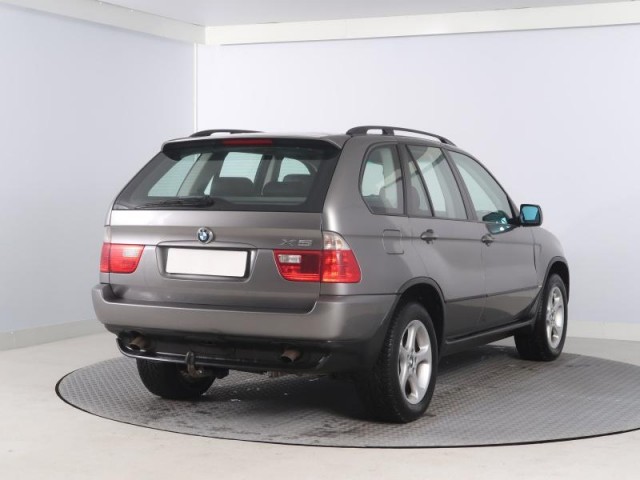BMW X5  3.0i 