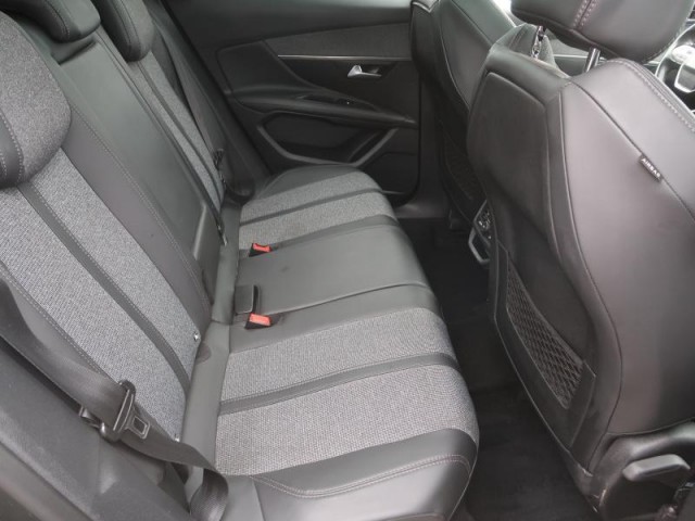 Peugeot 3008  1.2 PureTech Active