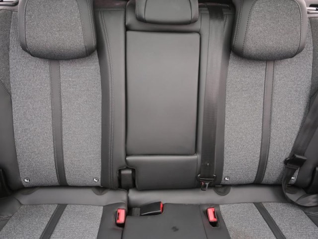 Peugeot 3008  1.2 PureTech Active