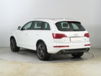 Audi Q7  3.0 TDI 