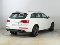Audi Q7  3.0 TDI 