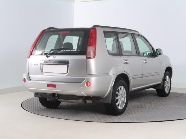 Nissan X-Trail  2.0 