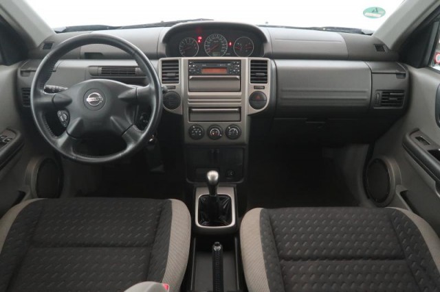 Nissan X-Trail  2.0 