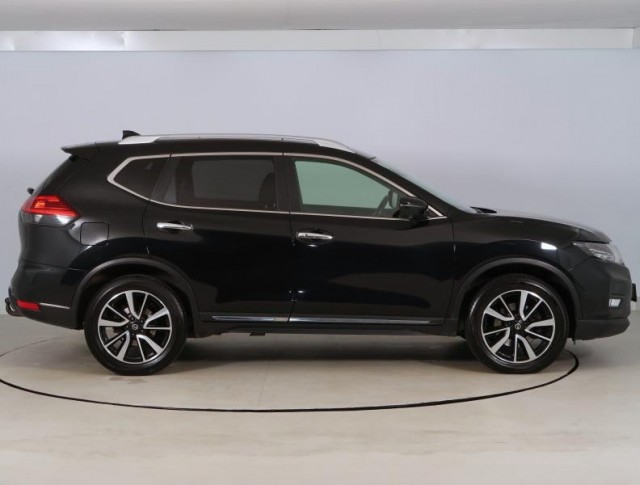 Nissan X-Trail  2.0 dCi 