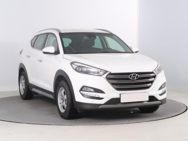 Hyundai Tucson  2.0 CRDi 