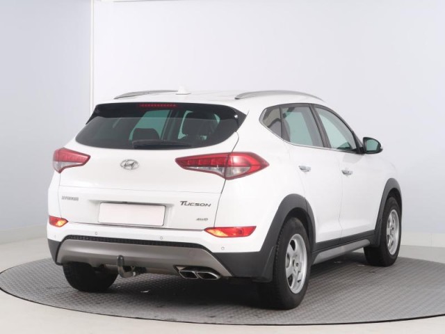 Hyundai Tucson  2.0 CRDi 